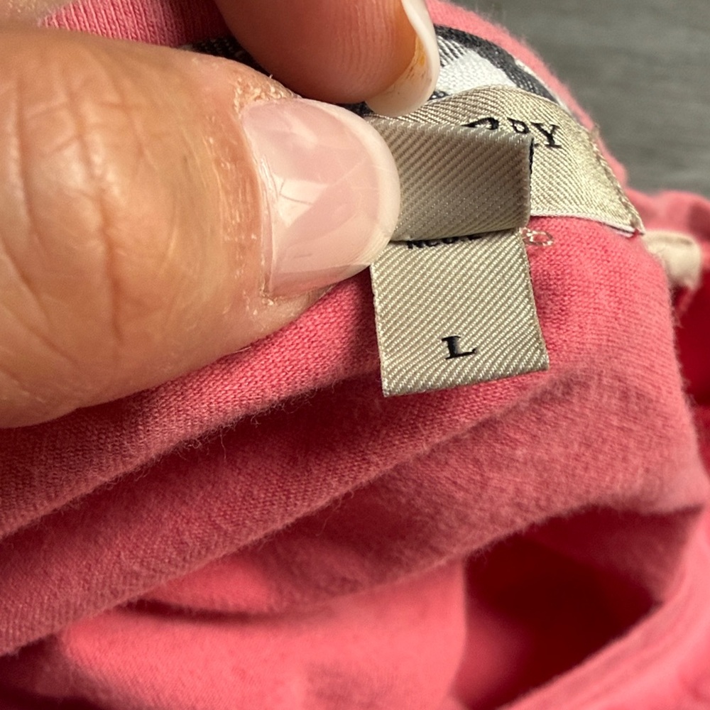 Burberry Women's Pink V-Neck Top - Picture 7 of 9